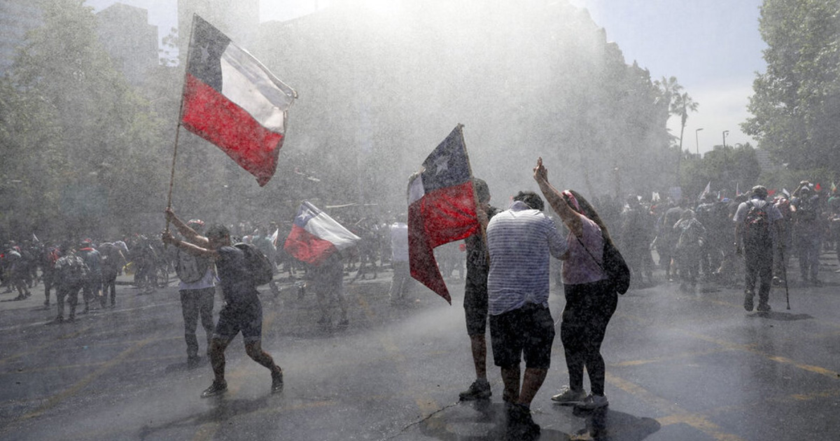 Lee más sobre el artículo ‘Chile despertó’: el legado de desigualdad desata protestas masivas