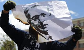 Los colombianos deben debatir el caso Uribe con evidencias y sin etiquetas